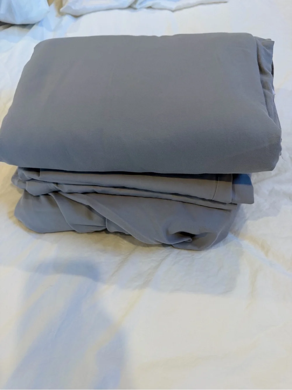 Brooklinen King Sheet Set + 2 Pillow Cases - EUC